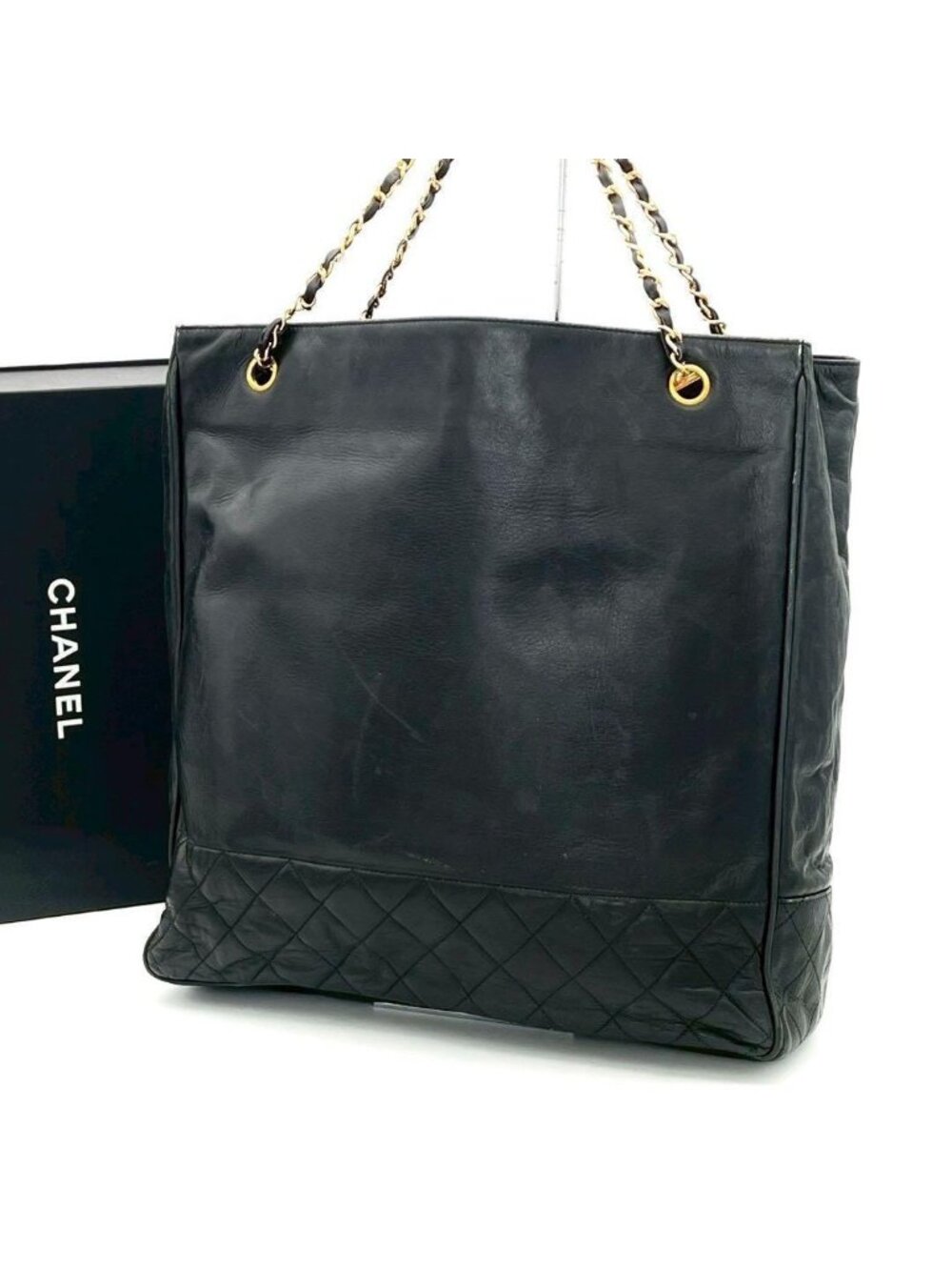 Chanel Lambskin Quilted Chain Tote Black - Picture 2 of 10